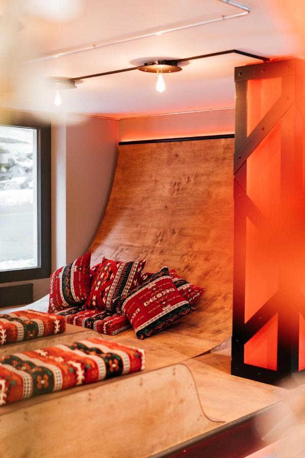 Alaia Lodge Κρανς Μοντάνα Εξωτερικό φωτογραφία